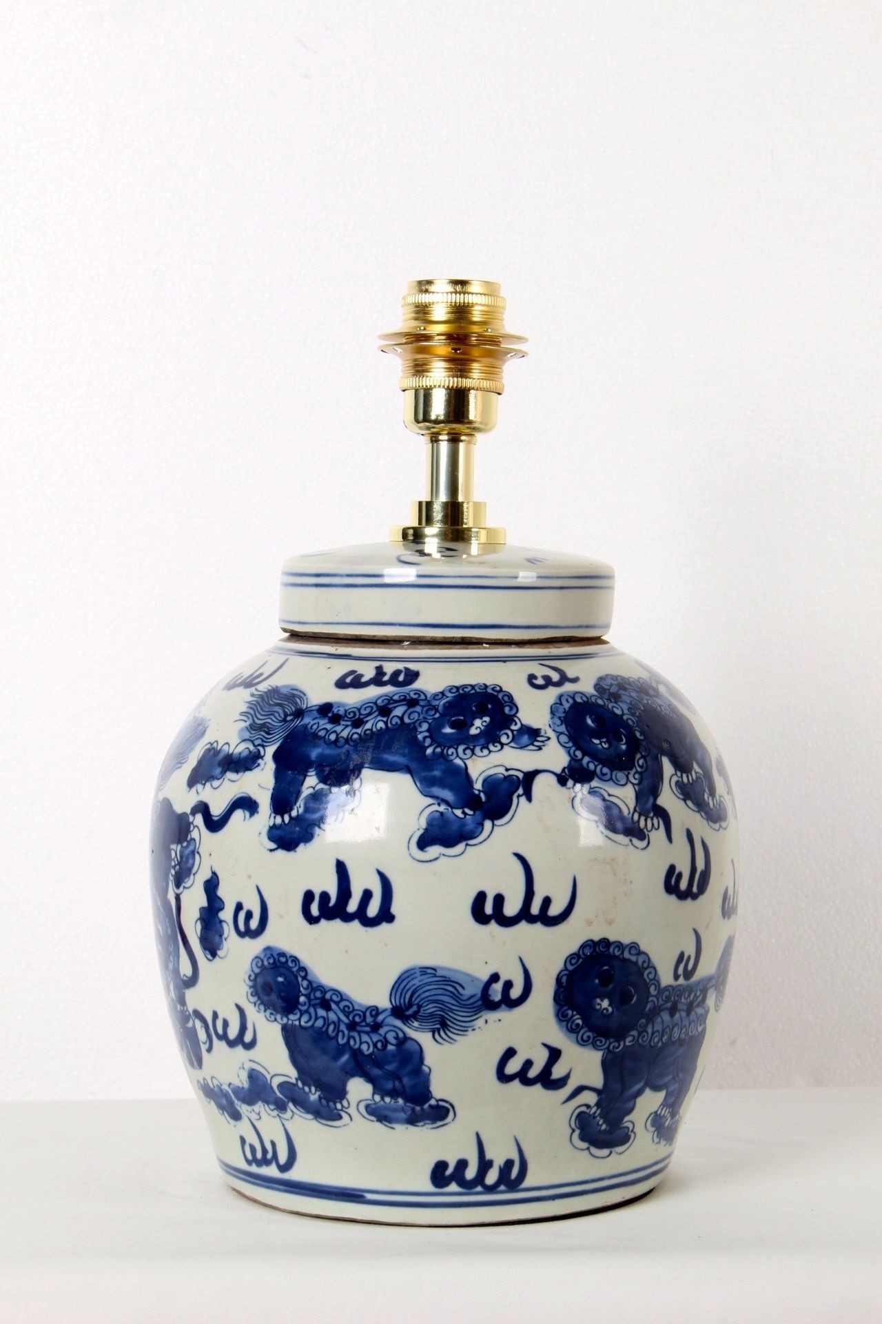 Lions no 1 ginger jar table lamp base table lamp