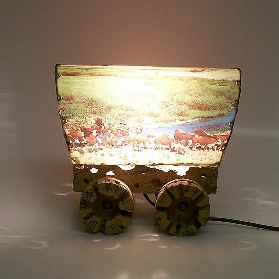 Vintage covered wagon tv lamp by vintageshelfandwall on etsy