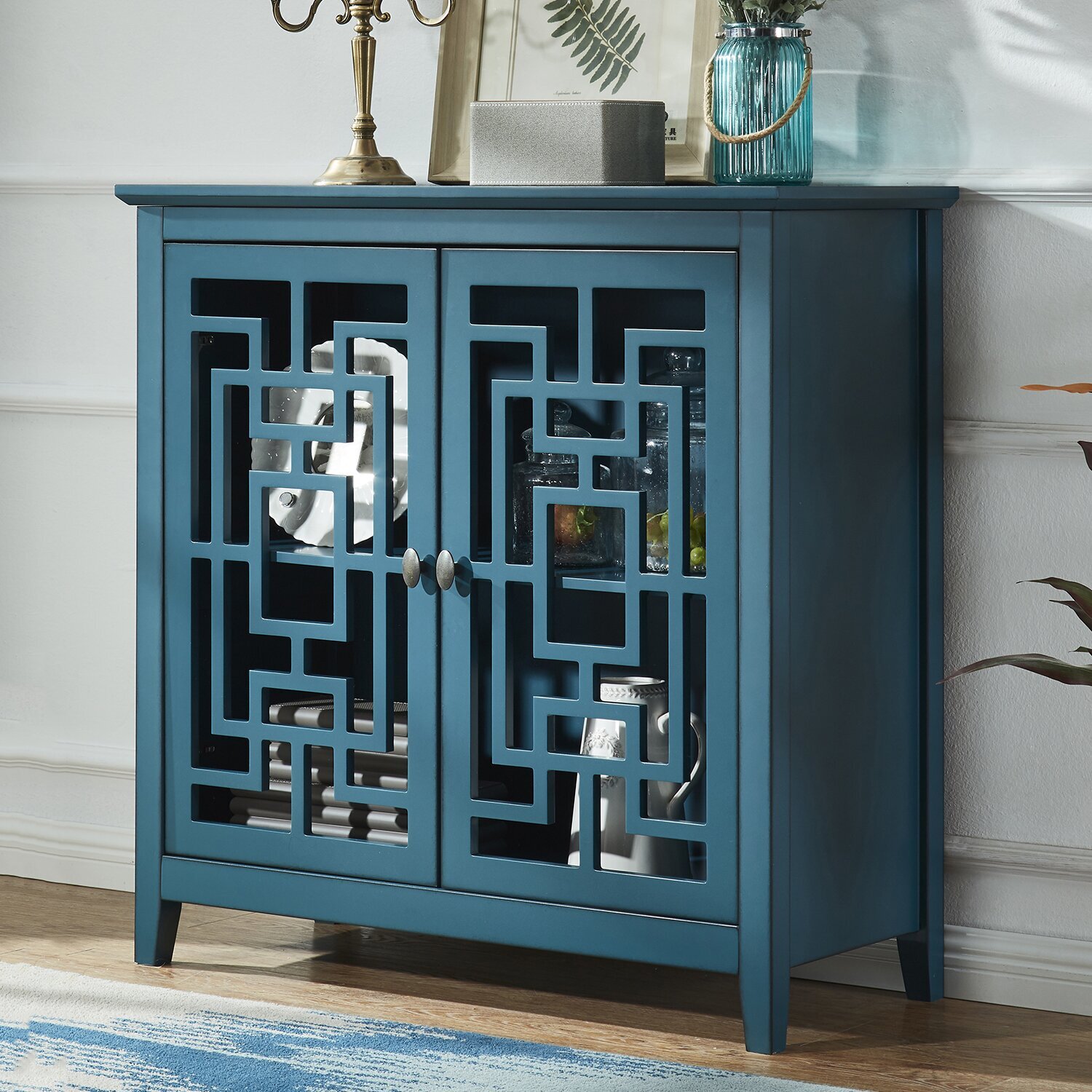 A narrow buffet that makes a statement 