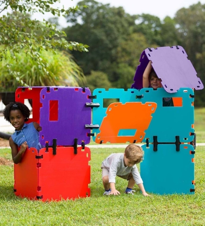 DIY Plastic Prefab Fort Playhouse Kits
