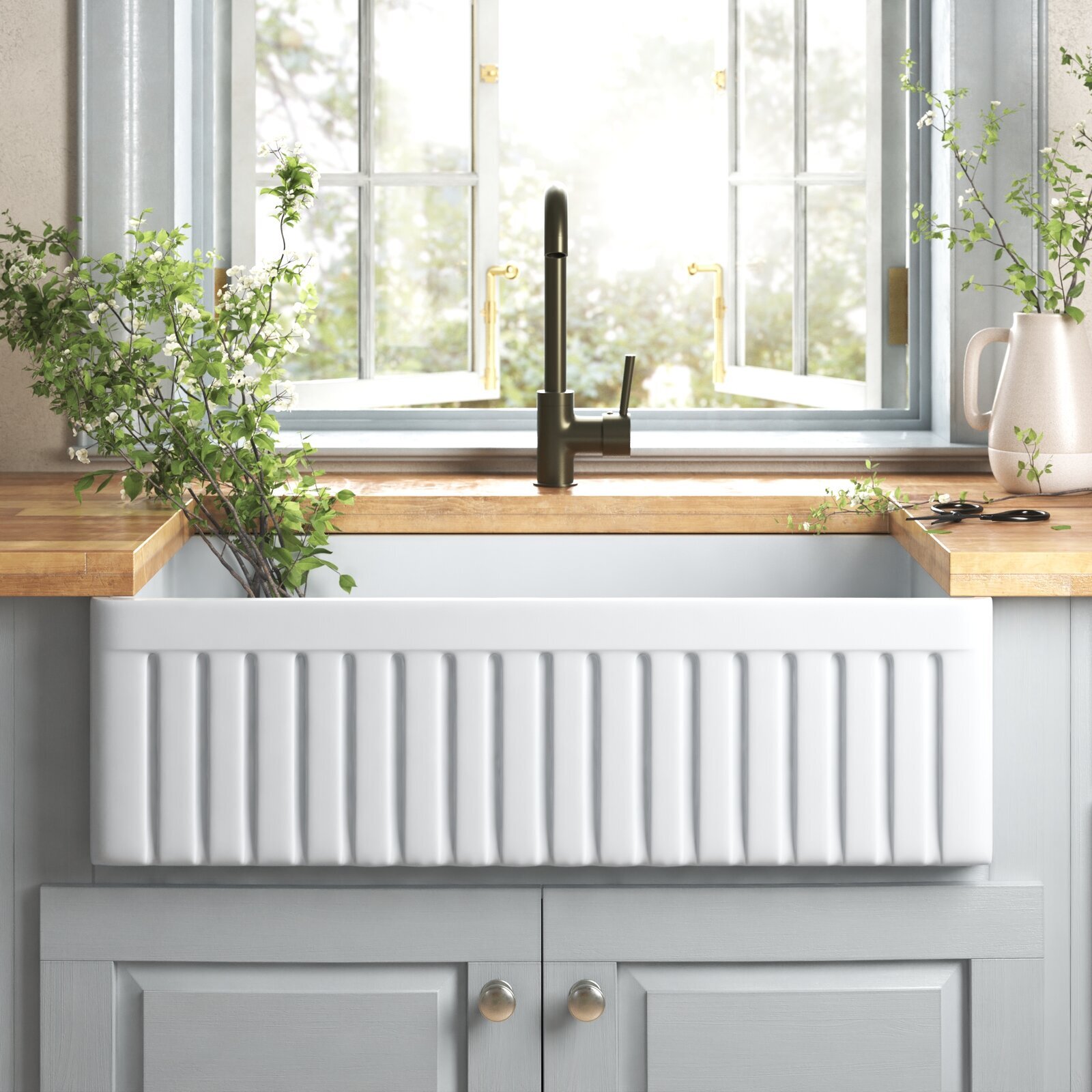 Farmhouse Apron front Ceramic Laundry Sink