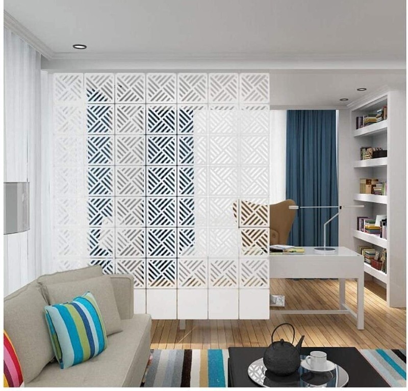 Hanging decorative screen panels