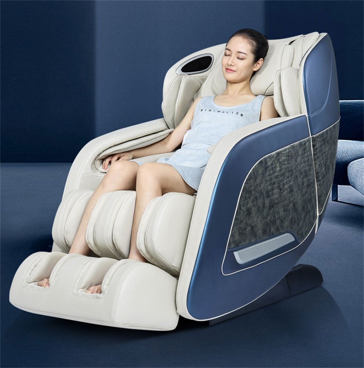 Luxury Reclining Adjustable Width Heated Full Body Massage Chair
