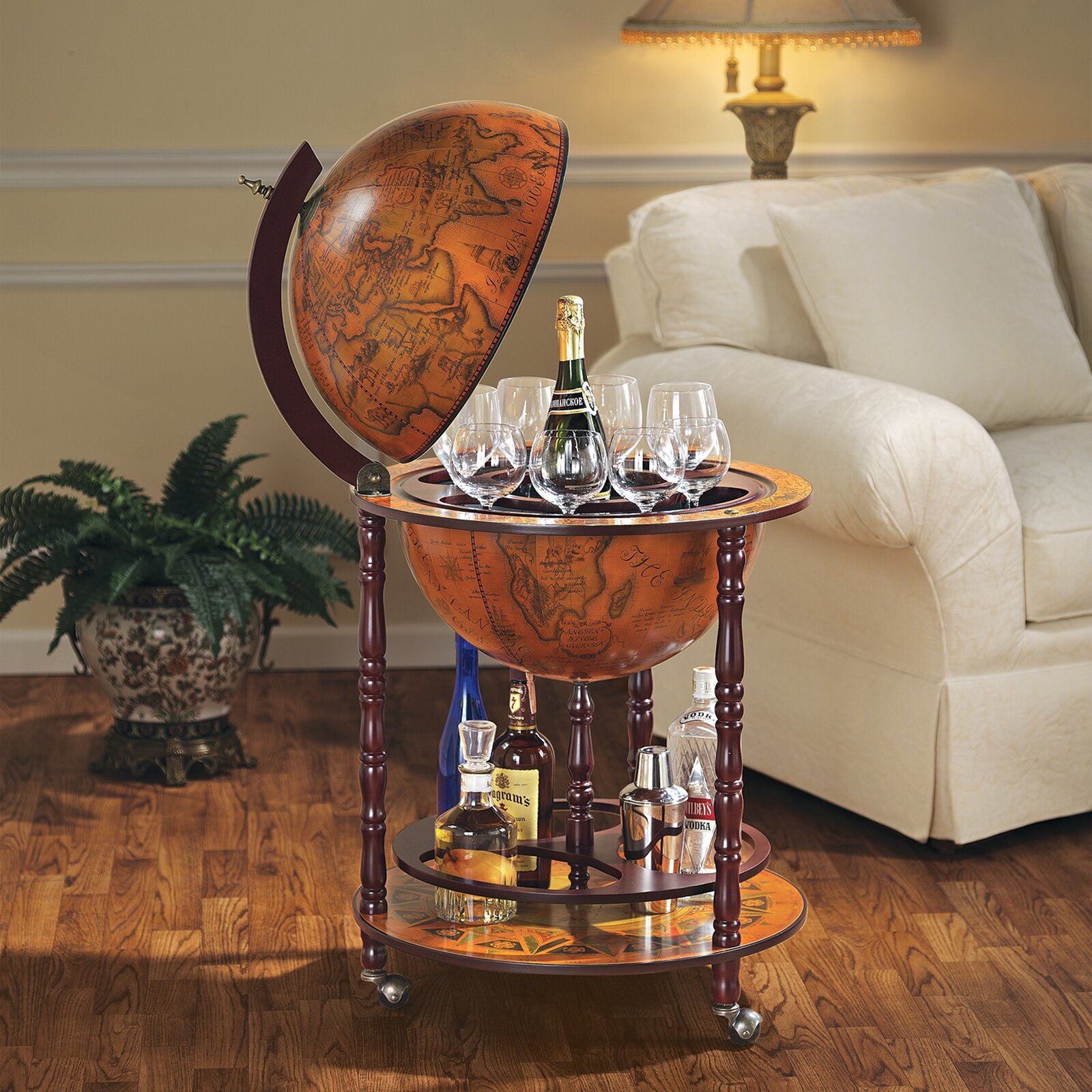 Small Old World Living Room Bar Ideas
