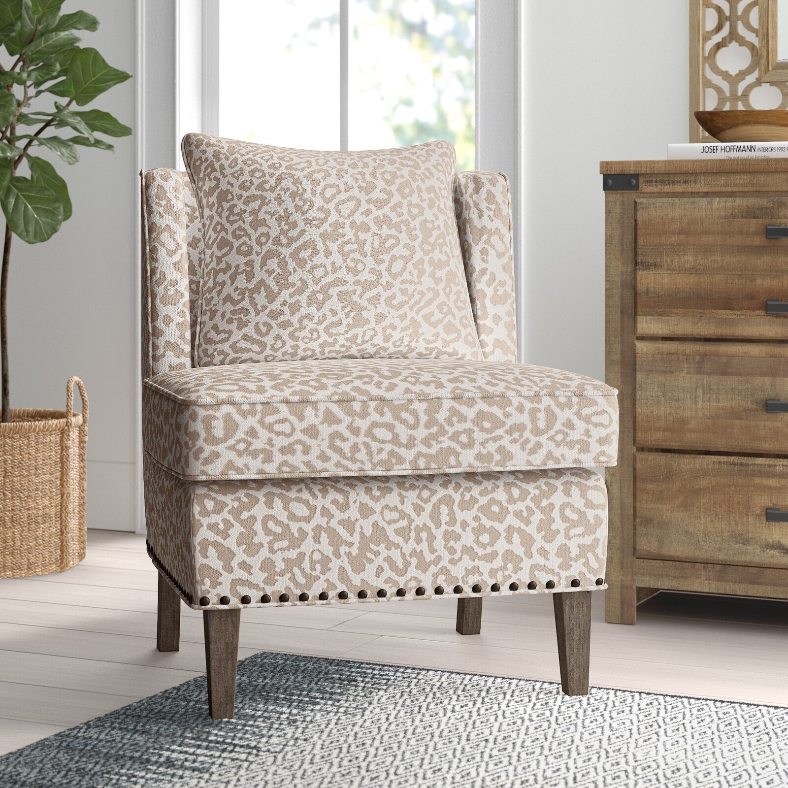 Armless Leopard Slipper Chair
