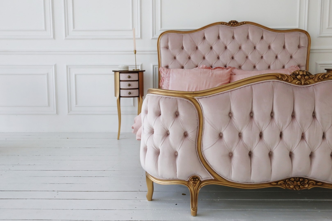 Art Deco bed