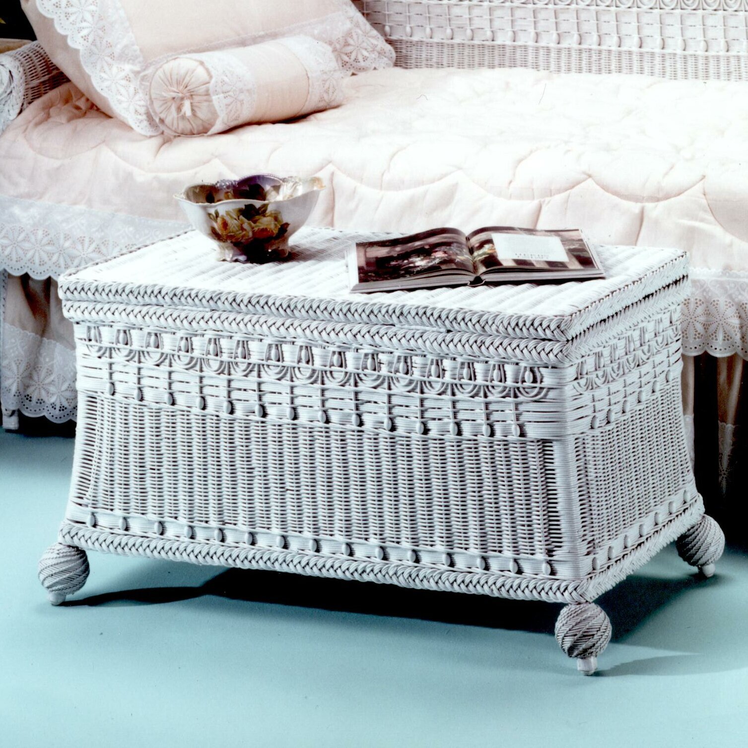 Artistic Trunk