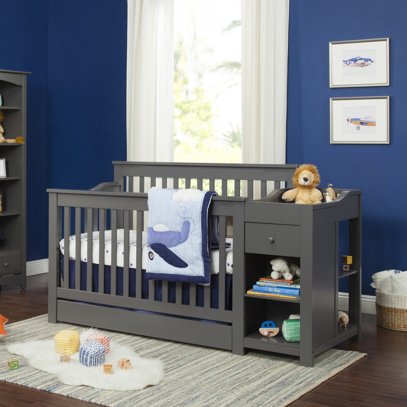 Contemporary Cute Baby Crib 