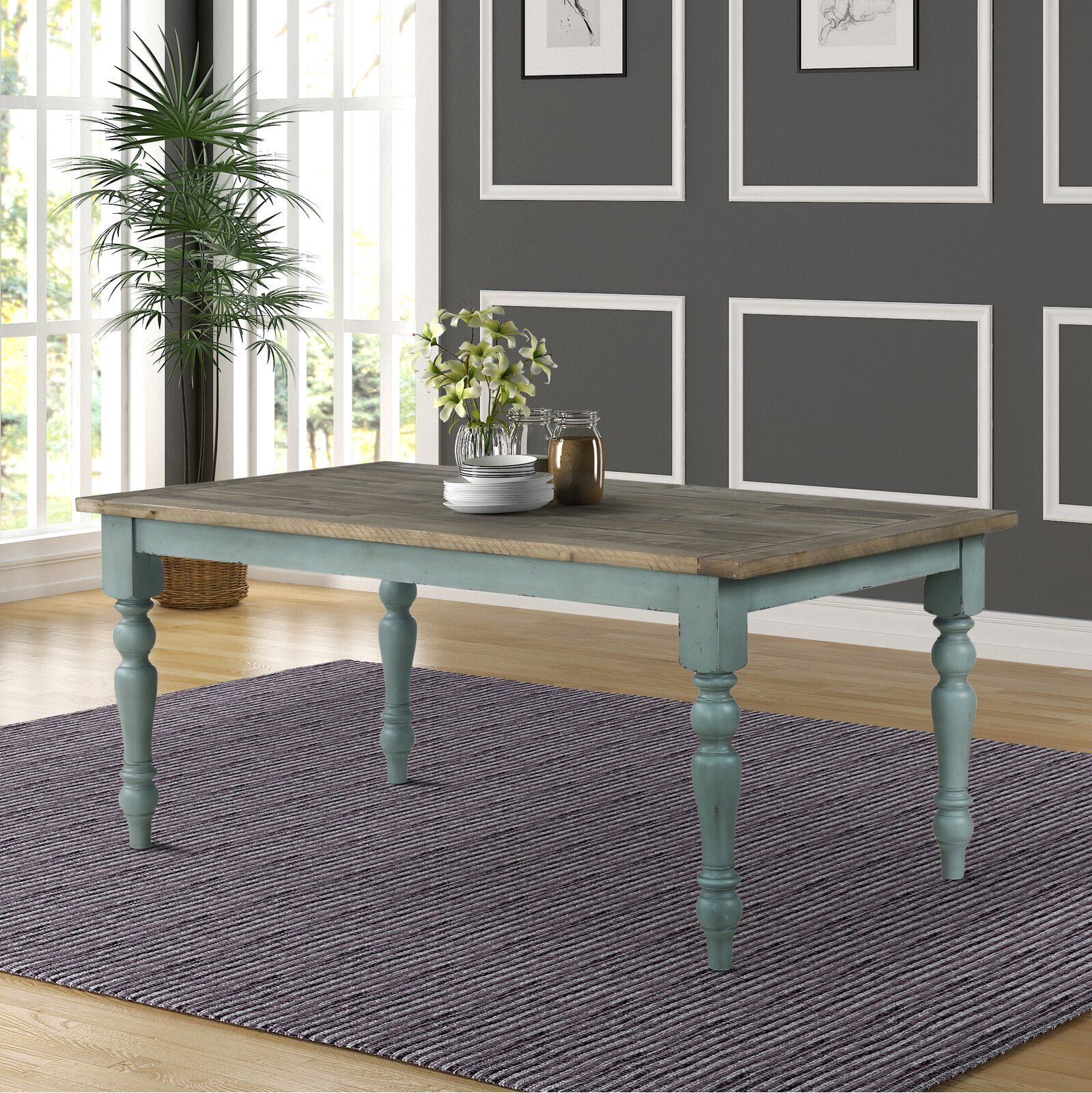 Distressed Dining Table With Turned Legs 