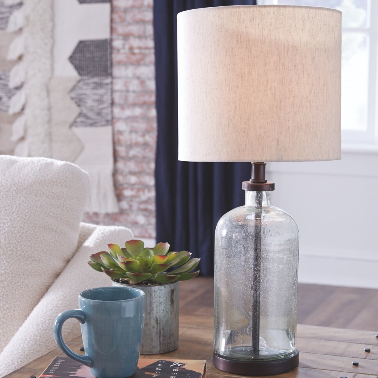 Distressed Glass Japandi Lamp With Metal Details 
