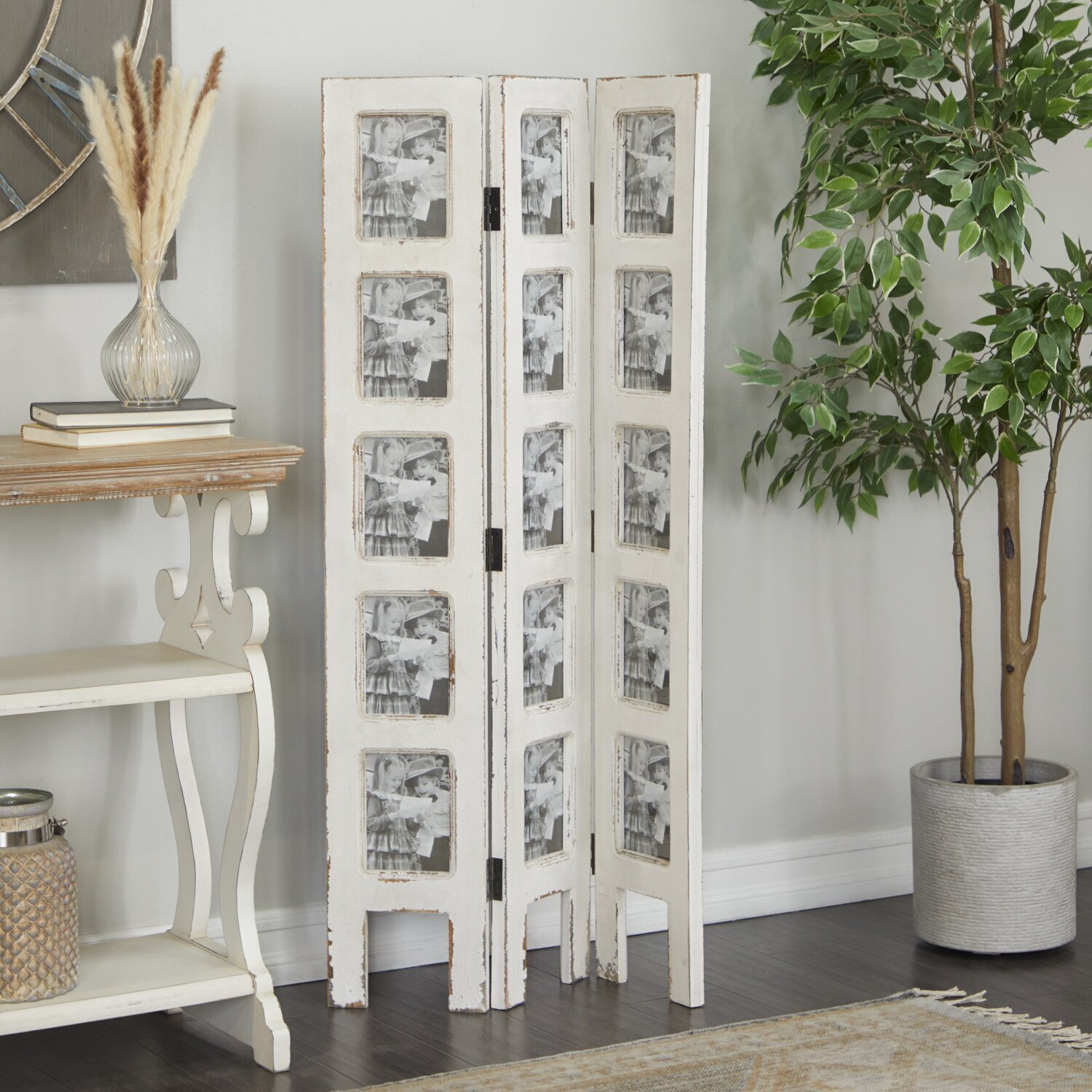 Distressed Triple Folding Photo Frame