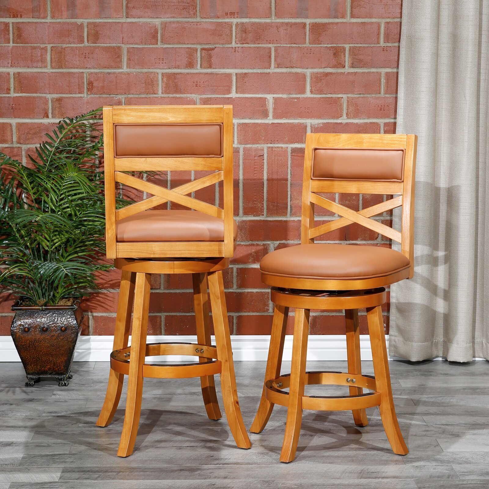 Farmhouse Swivel Bar Stool