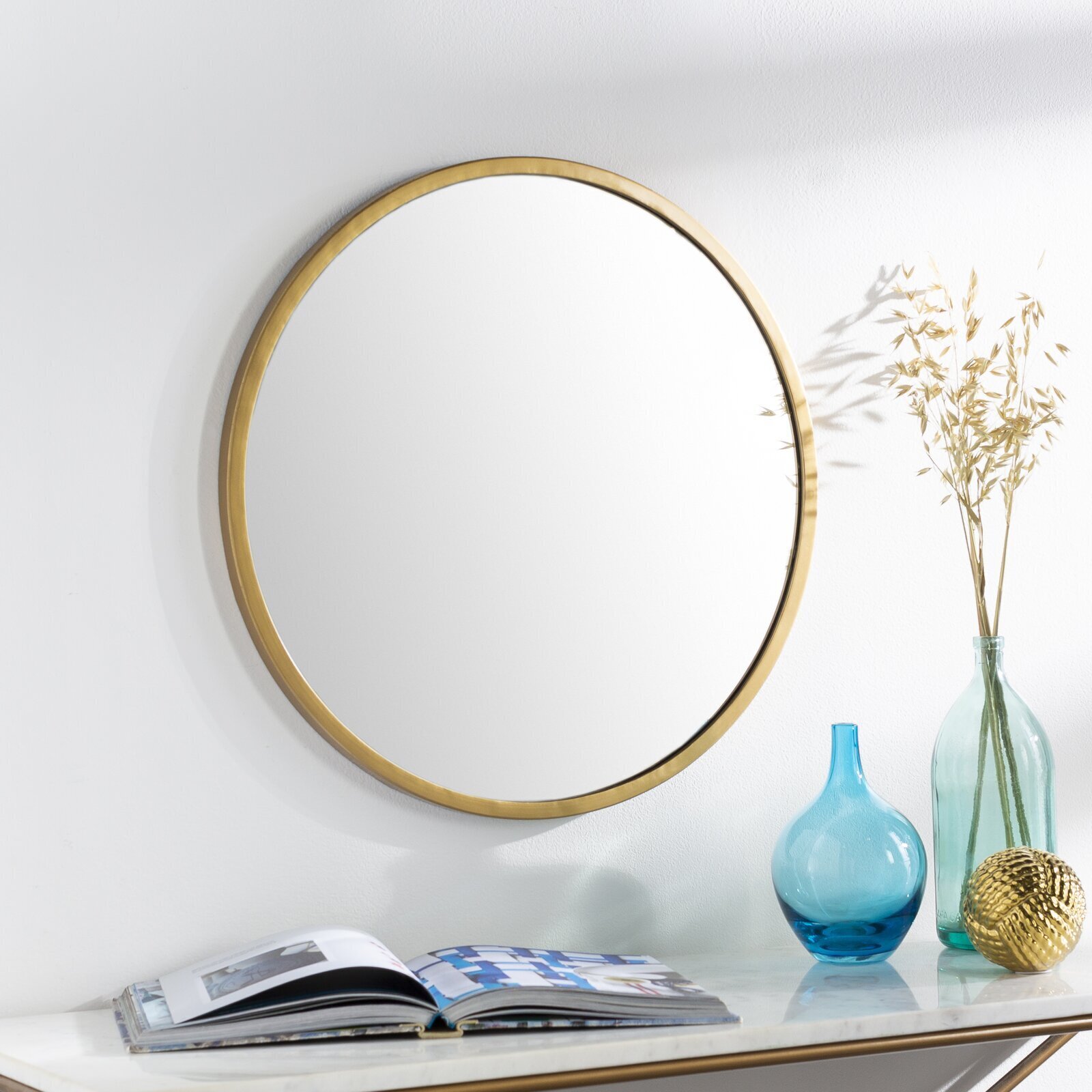 Glam round mirror
