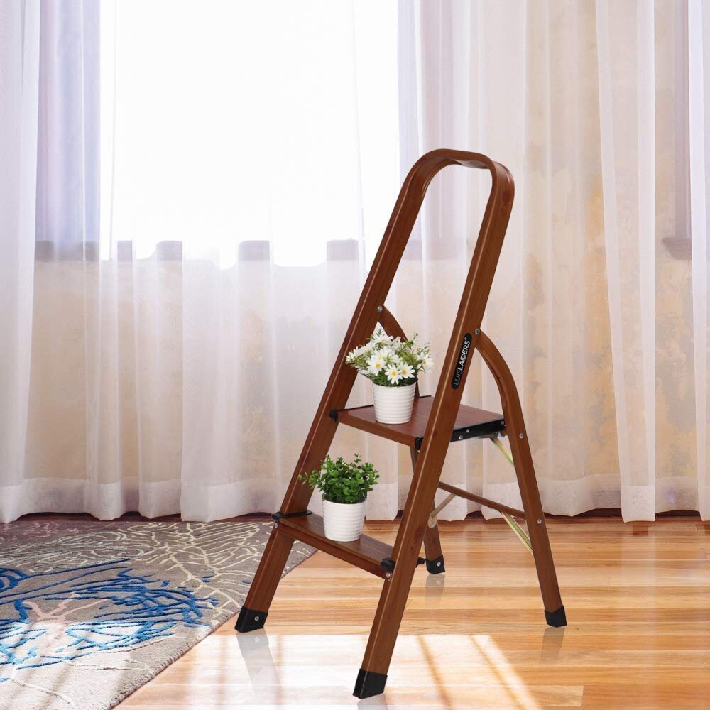 Lightweight wooden step stool folding