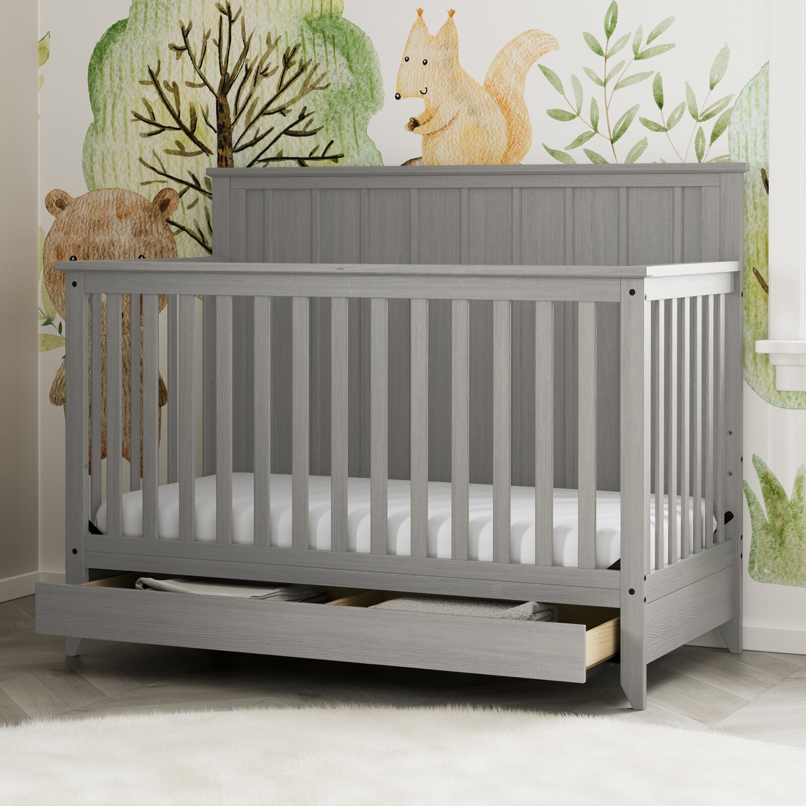 Modern Cute Baby Crib