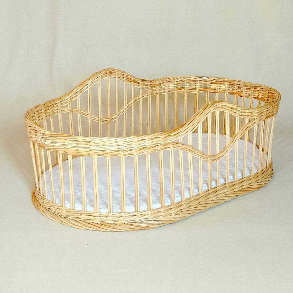 Open Wicker Bassinet with Built in Handles