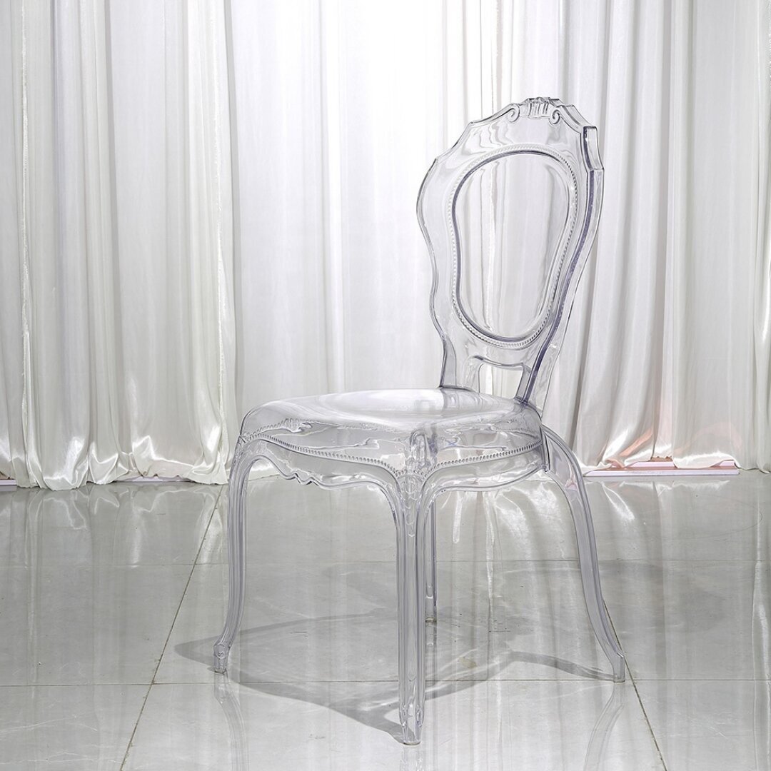 Queen Anne Heavy Plastic Chairs