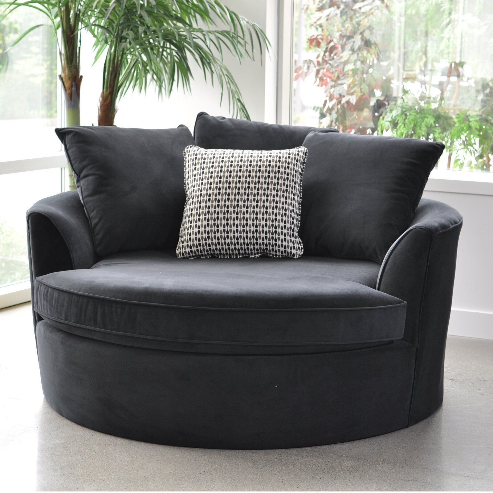 Round Oversized Cuddle Chair