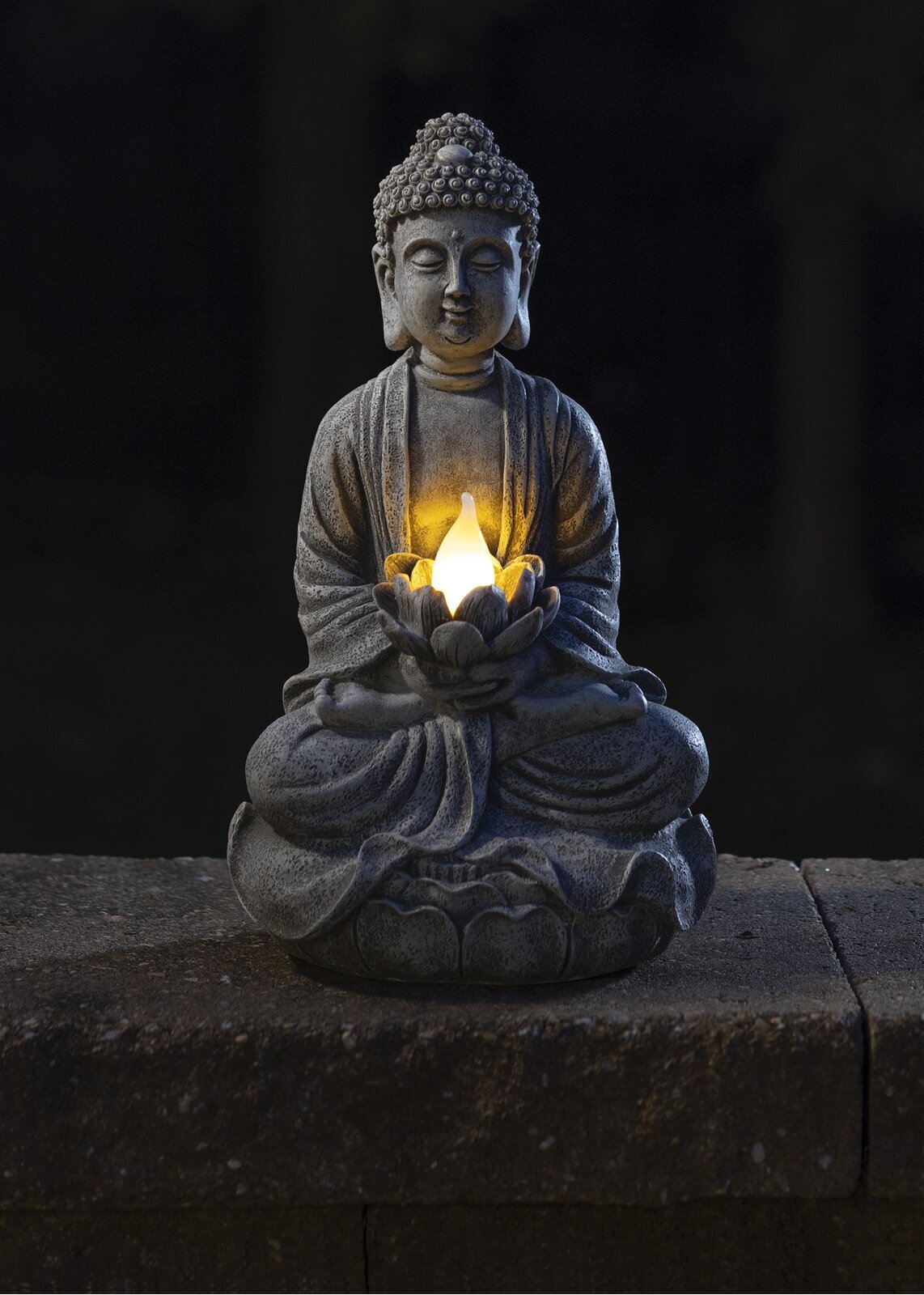 Solar Powered Outdoor Garden Lamp