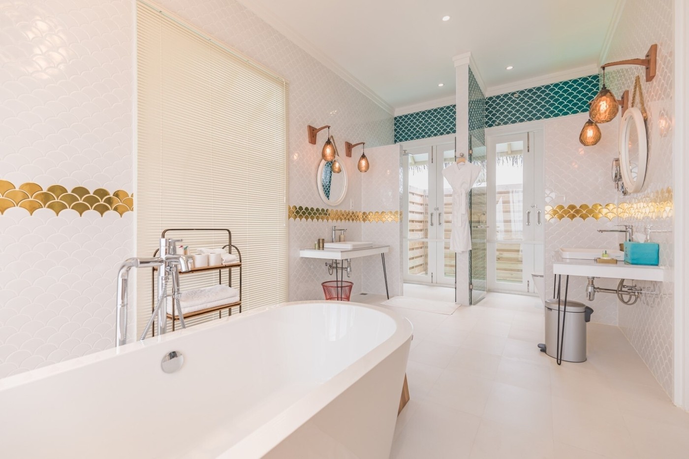 White marble decor