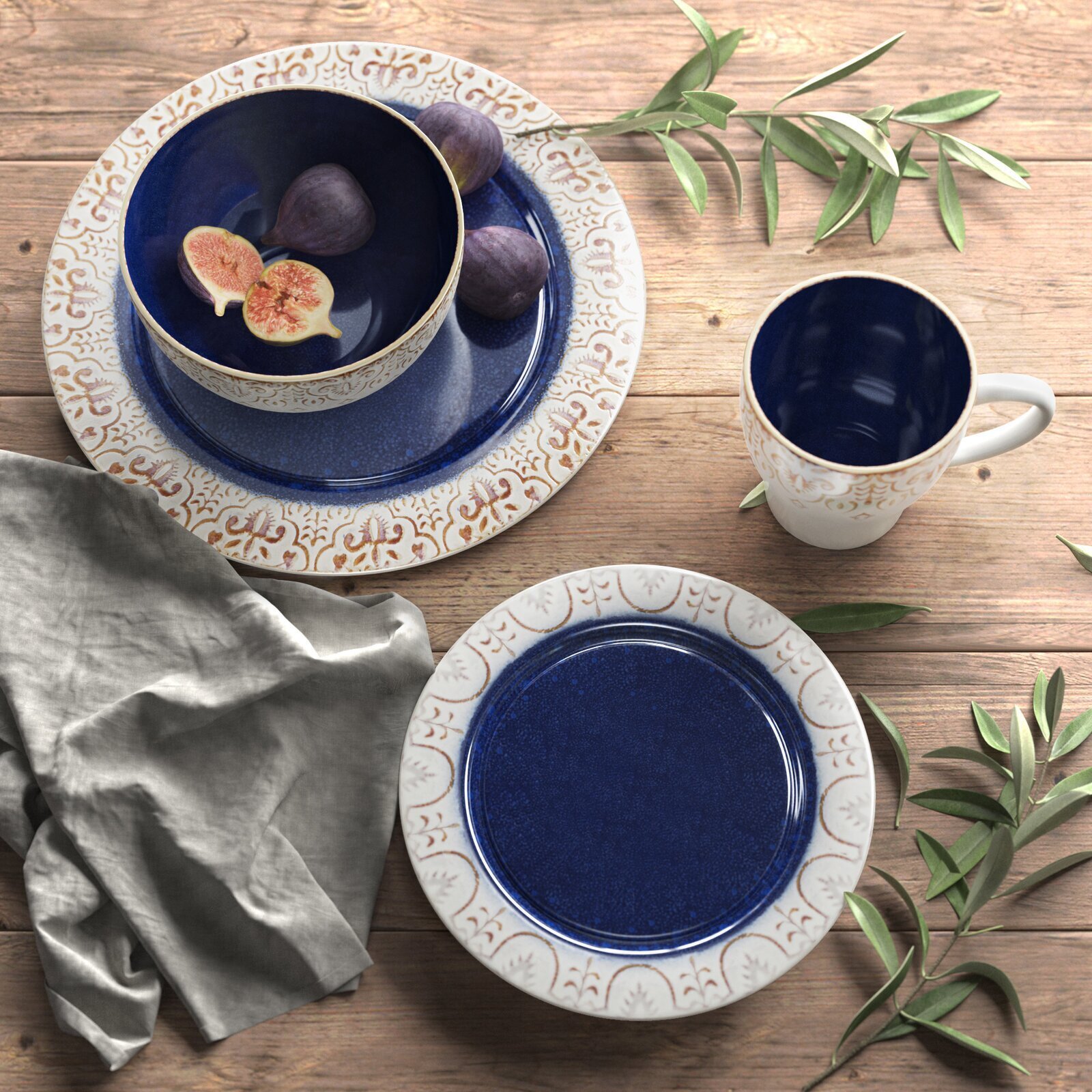 Gold and Blue Dinner Service