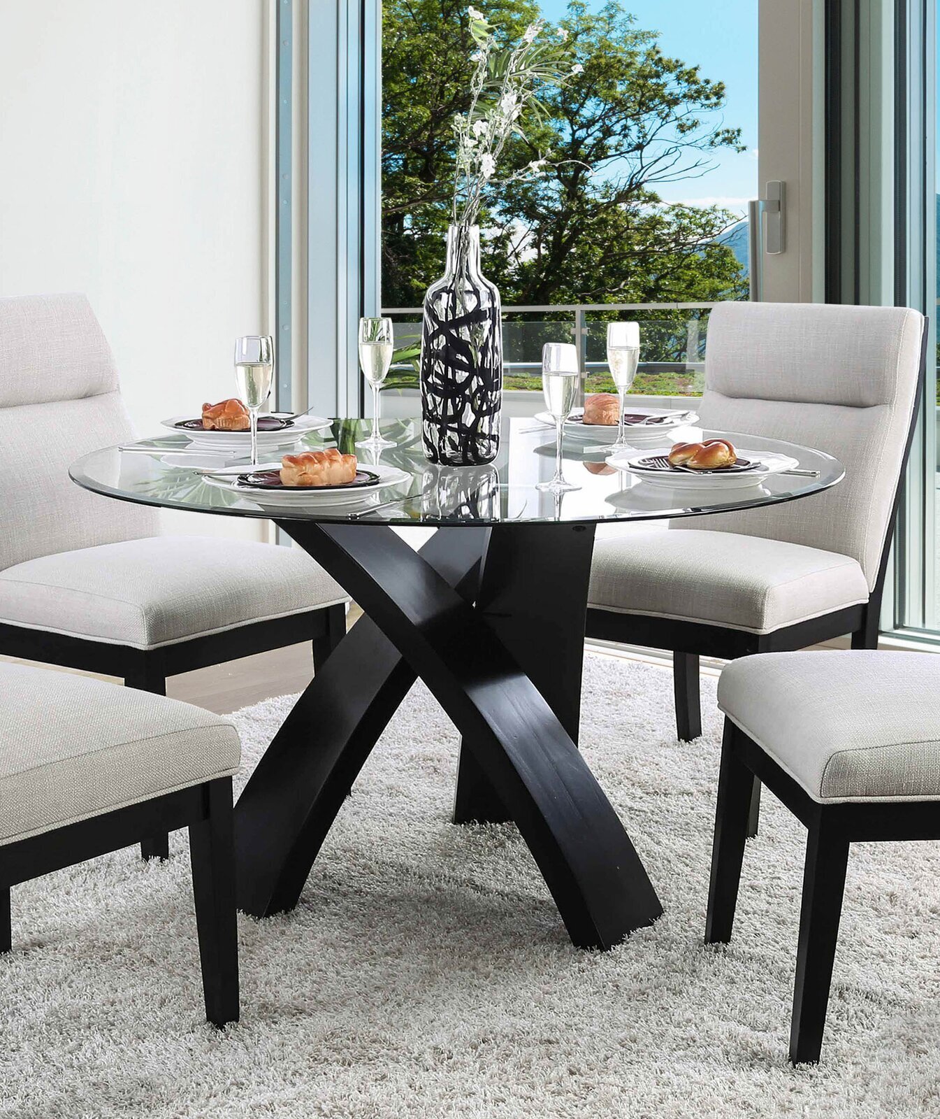 Round Glass Dining Tables