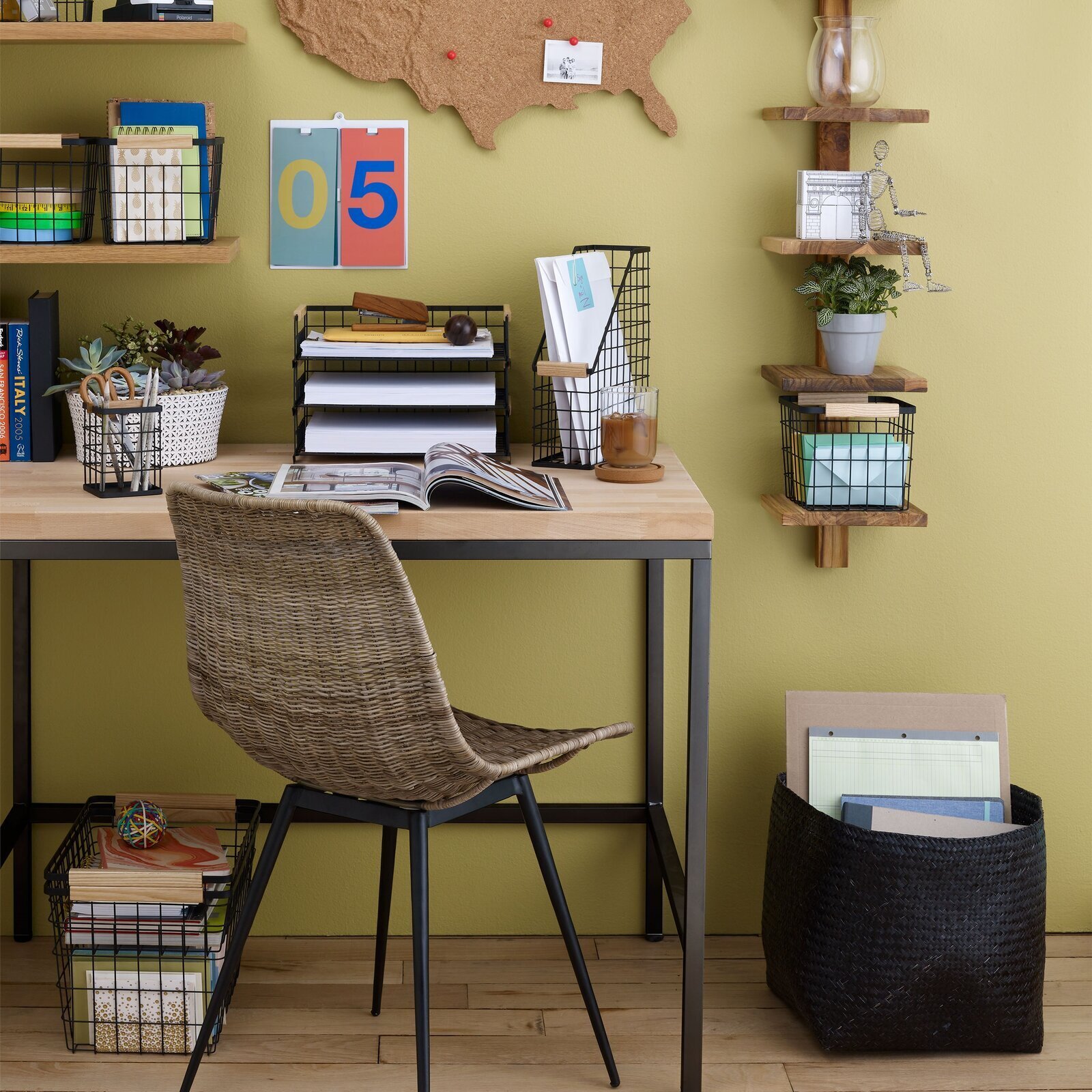 Mid Century Modern Wicker Dining Chair
