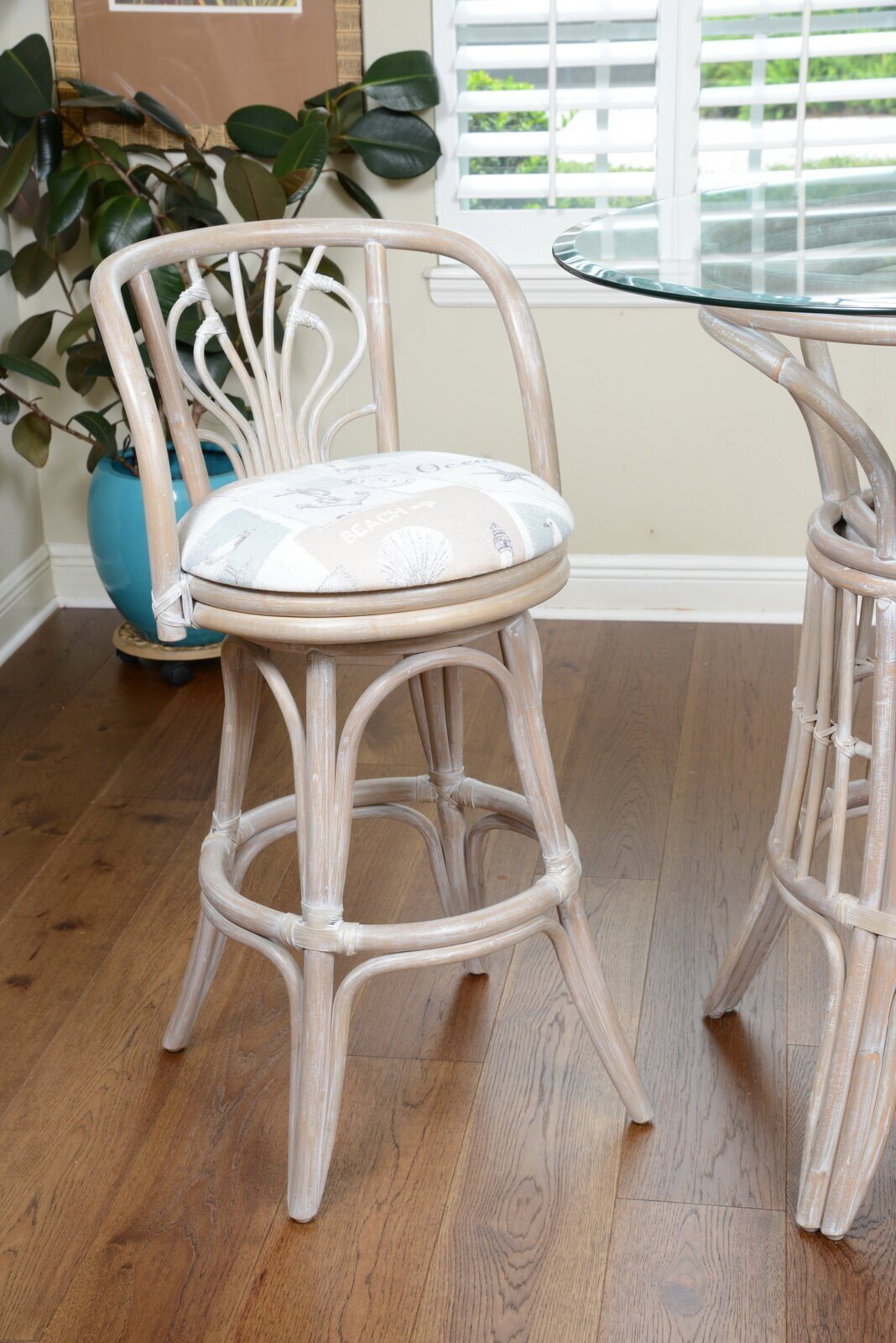 Open Weave Back Wicker Swivel Counter Stool