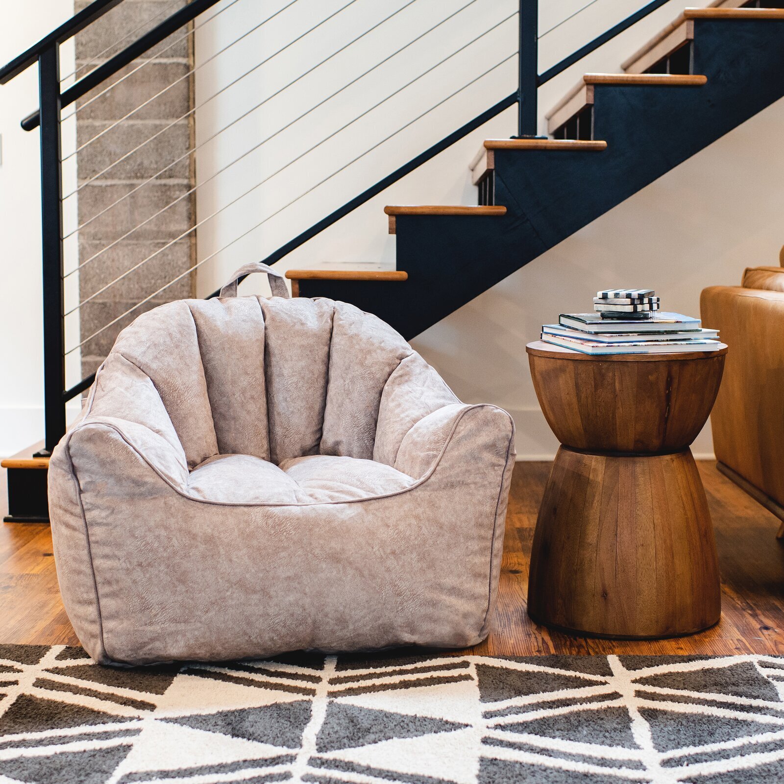 Shell Back Luxury Beanbag