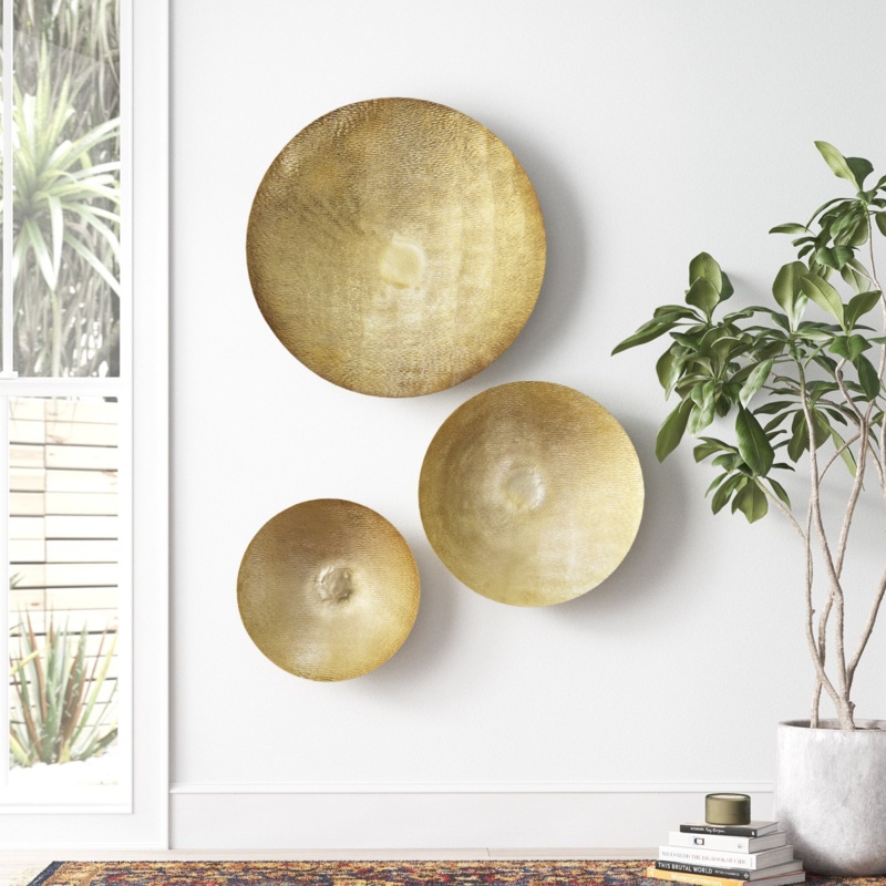 Metal Wall Decor Set of 3 Glam Plates