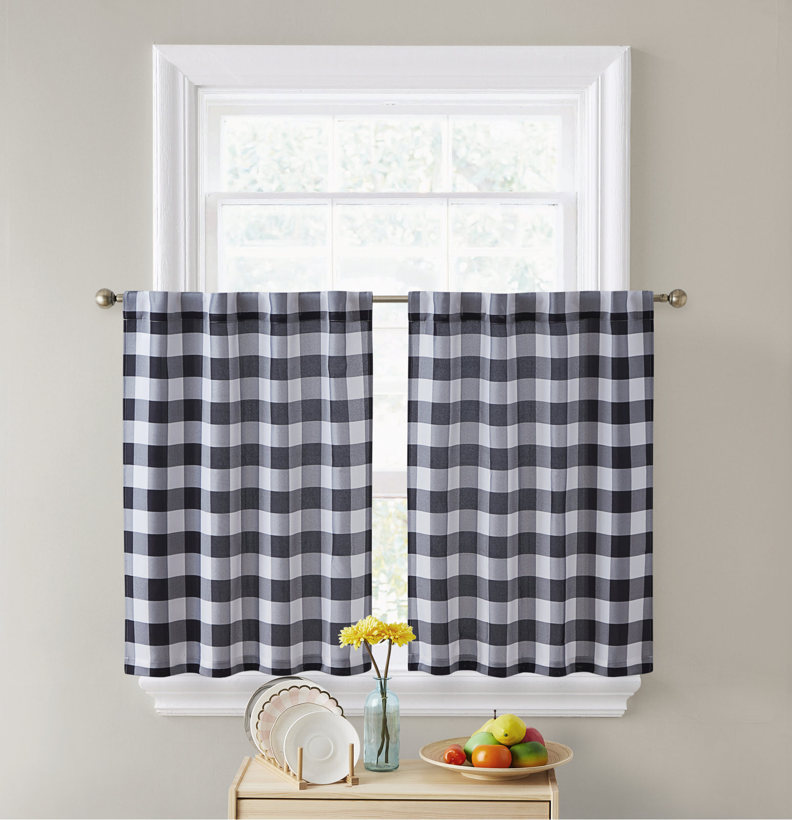 Black and white plaid café curtains