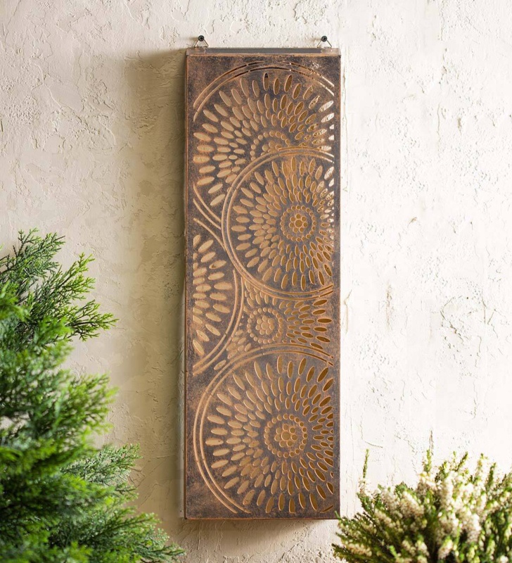 Bronze Solar-Powered Wall Décor
