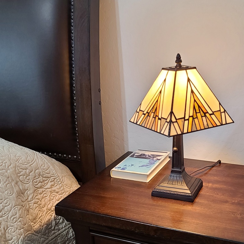 Canizales Metal Table Lamp