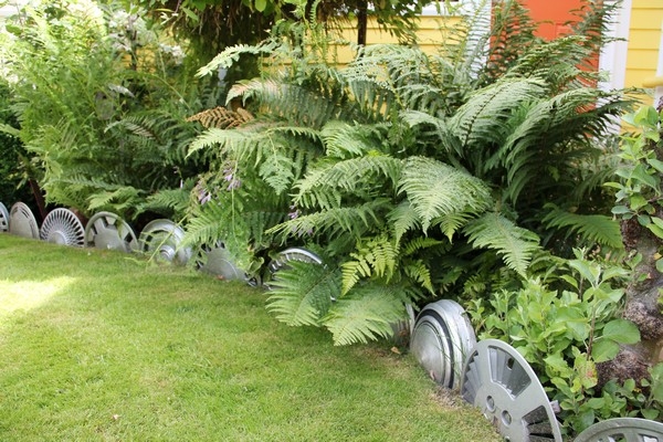 Cheap Lawn Edging Ideas 