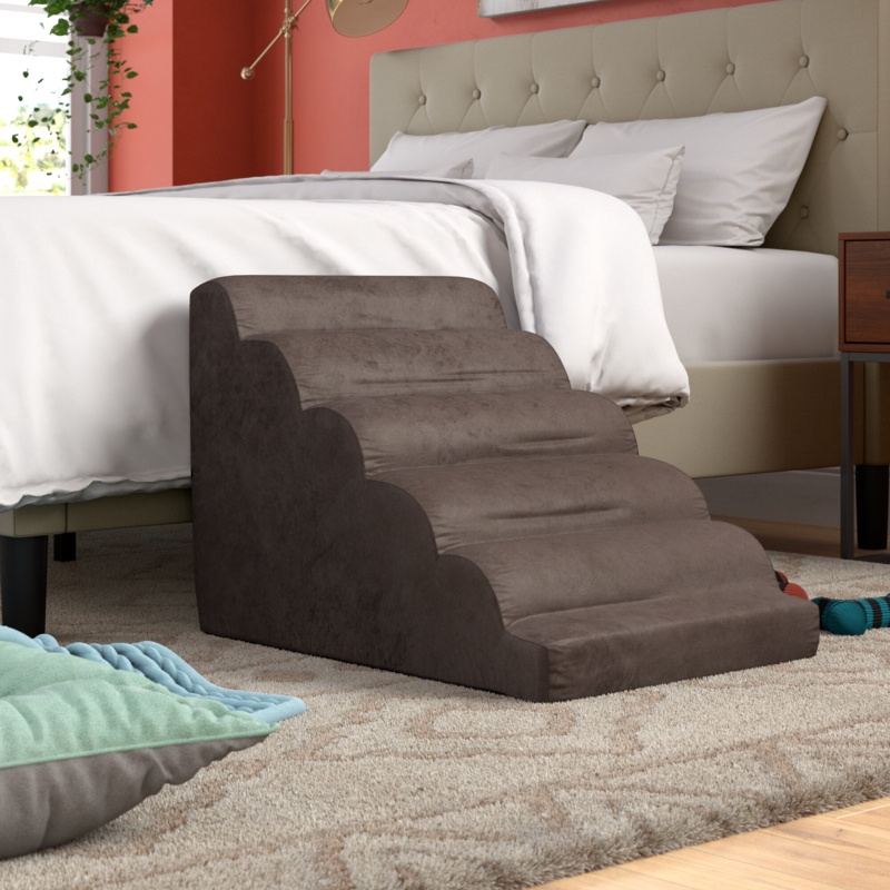 Portable Pet Ramp with Scalloped Steps