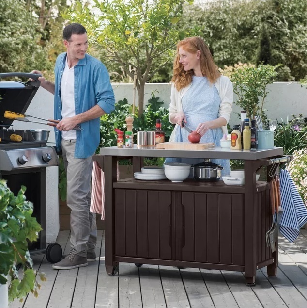 Clean Lined Outdoor Buffet Table