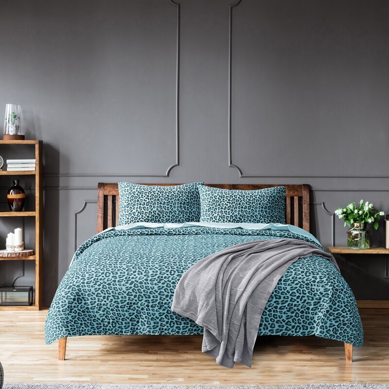 Colorful bed sheets with leopard print 