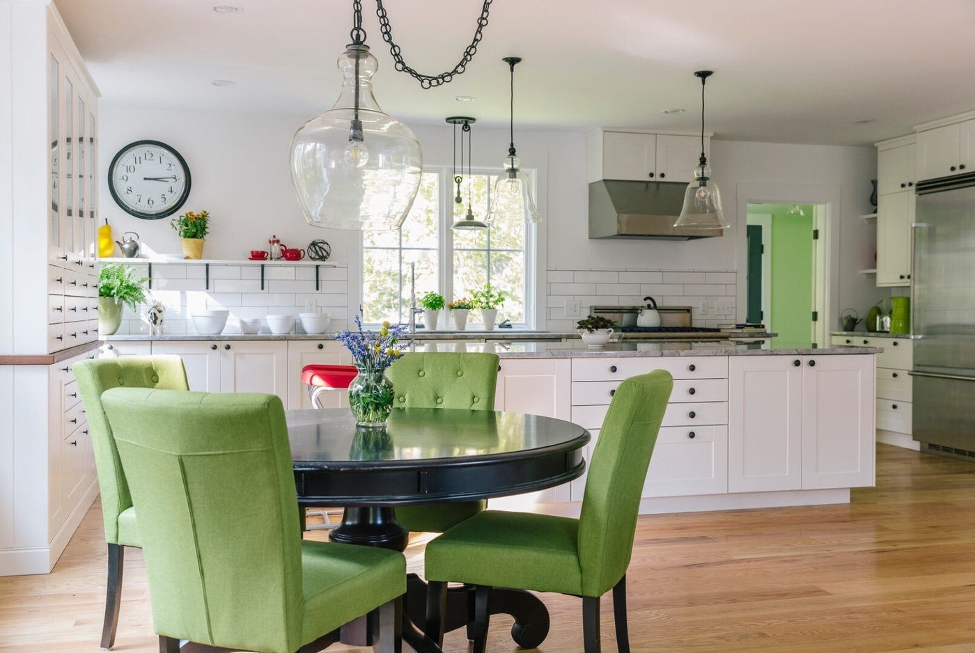 Contemporary kitchen