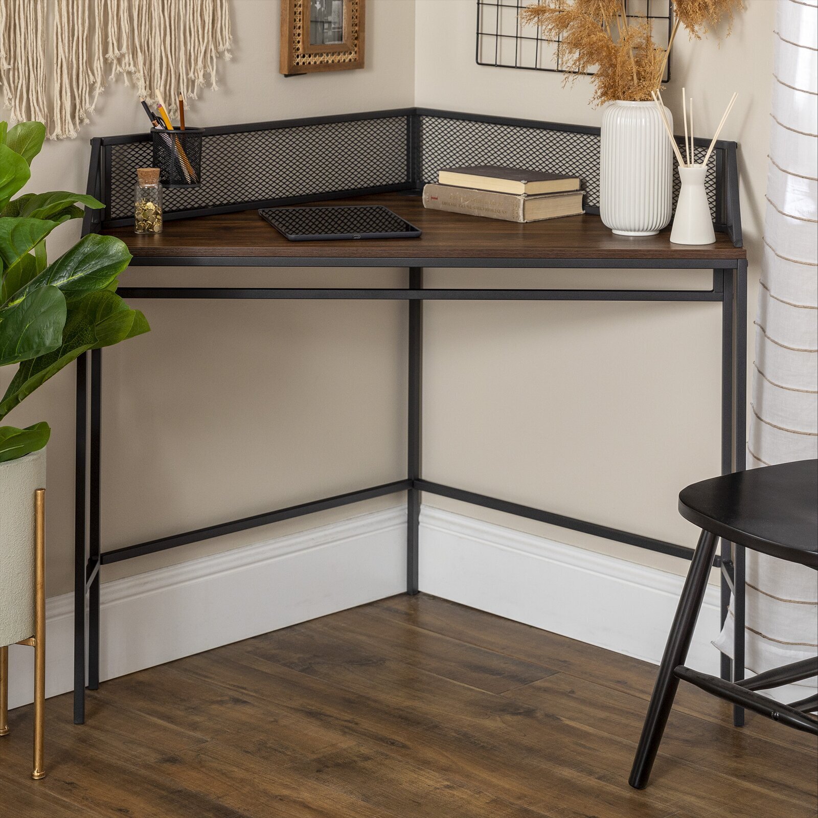 Corner Space Saver Desk