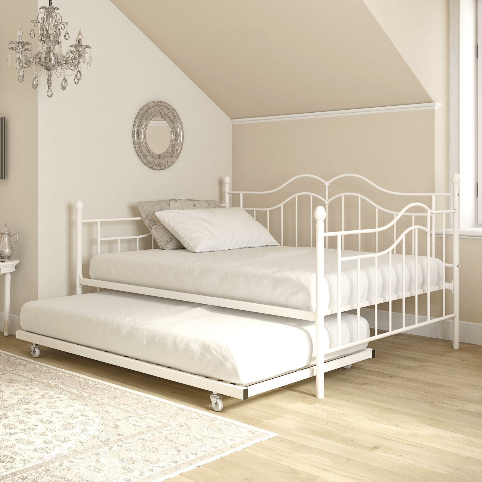 Crown Arched Daybed