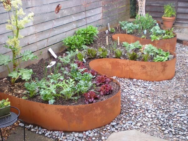 Curved Garden Edging Ideas