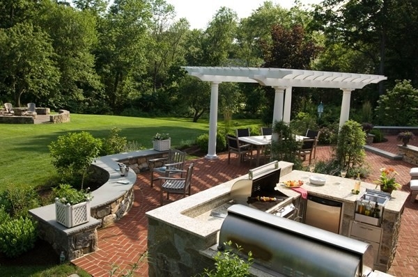 Elegant Backyard Garden Ideas