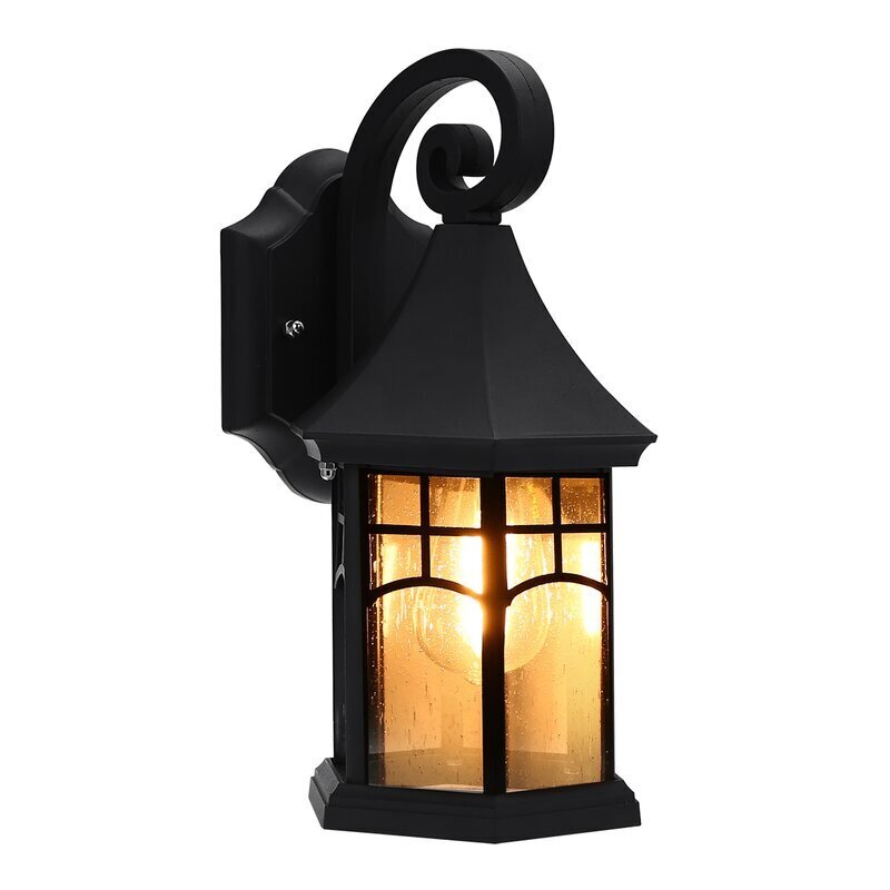 Enclosed Lantern Sconce 
