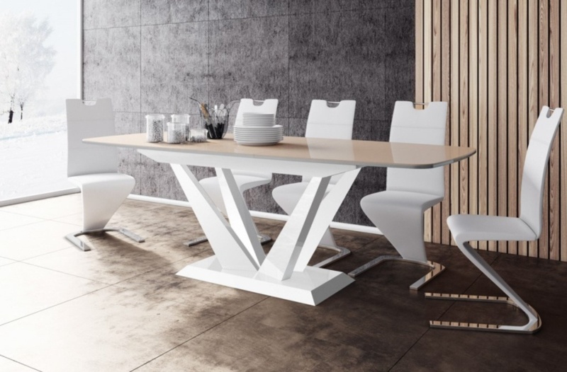 Extendable Dining Set