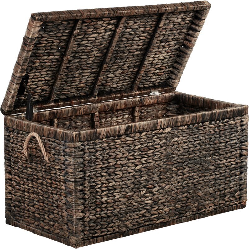 Farmhouse Style Wicker Storage Trunk 