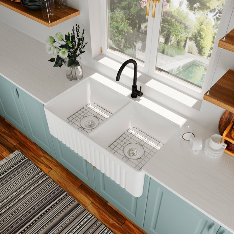 Fluted Farmhouse Sink