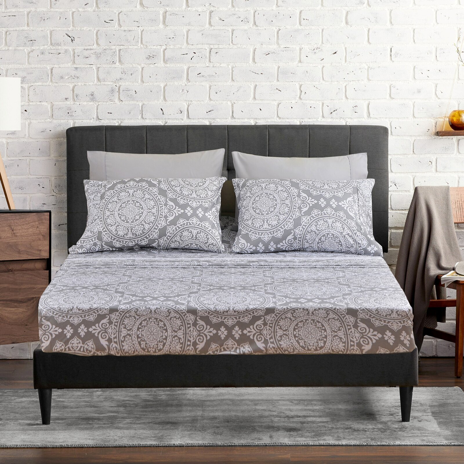 Geometric Microfiber Sheet Set