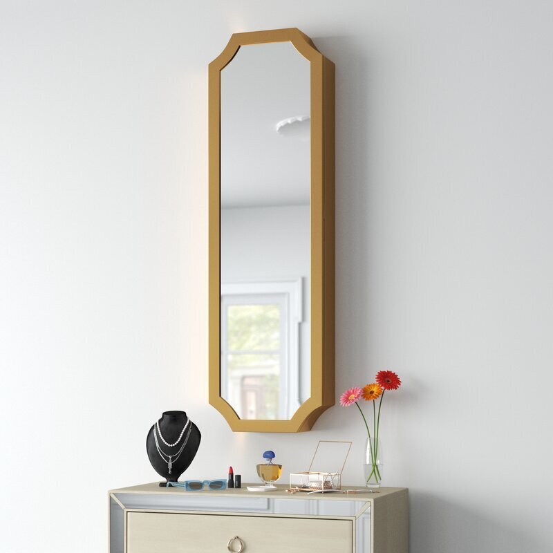 Mirror With Jewelry Storage