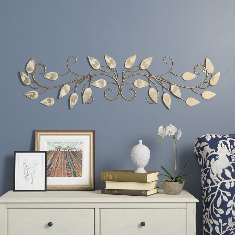 Golden Large Metal Scroll Wall Décor