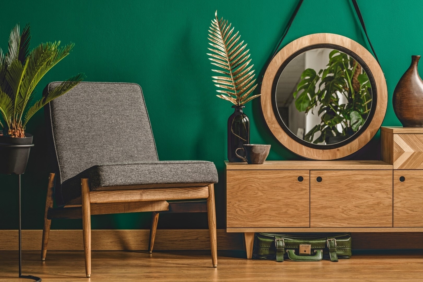 Green vintage room